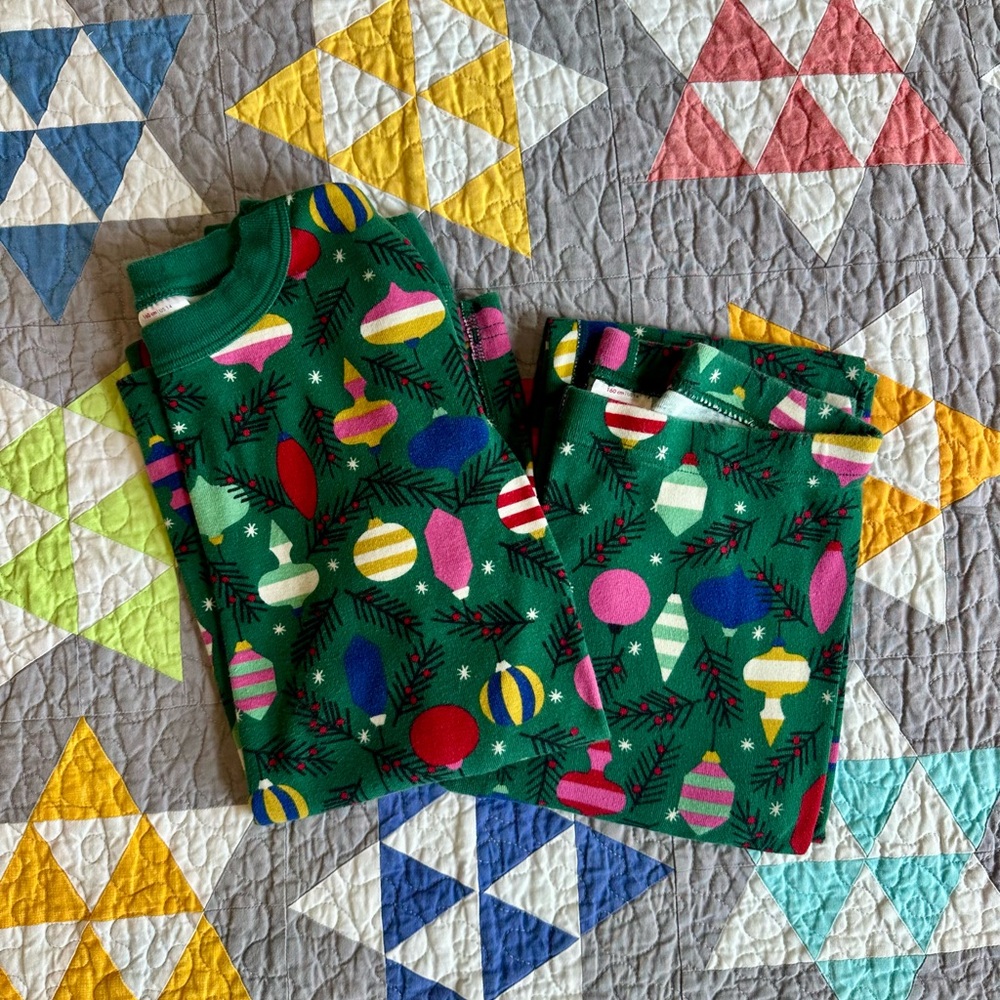 Hanna Andersson Green Kids Holiday Pajamas
